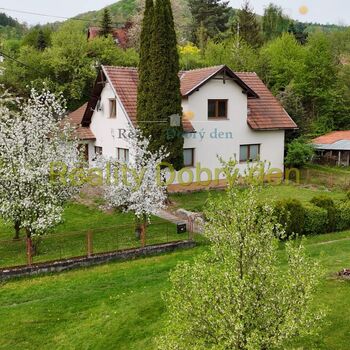 Prodej rodinného domu Loučky, Odry