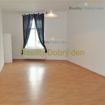 Pronájem 2+1, Dolní náměstí, Opava