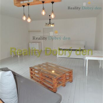 Pronájem 2+1, Dolní náměstí, Opava