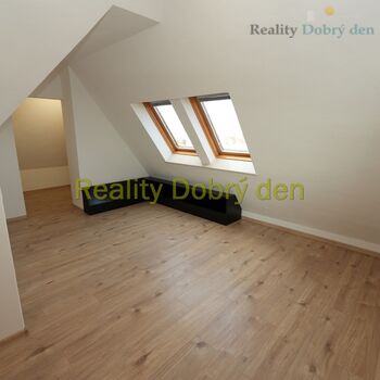 Pronájem mezonetu s terasou, Bochenkova, Opava