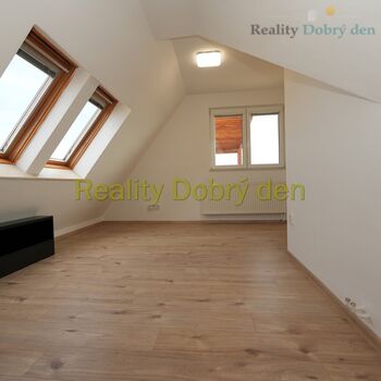 Pronájem mezonetu s terasou, Bochenkova, Opava