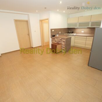 Pronájem 2+kk, cihla, Masařská, Opava