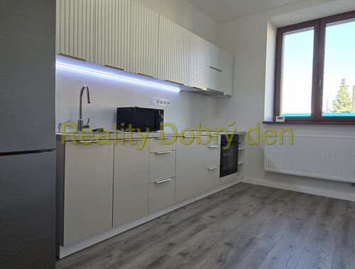 Fotografie nemovitosti - Pronájem 2+1, cihla, Sadová, Opava