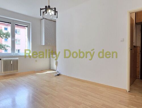 Fotografie nemovitosti - Prodej 1+kk, Osada Míru, Dolní Benešov